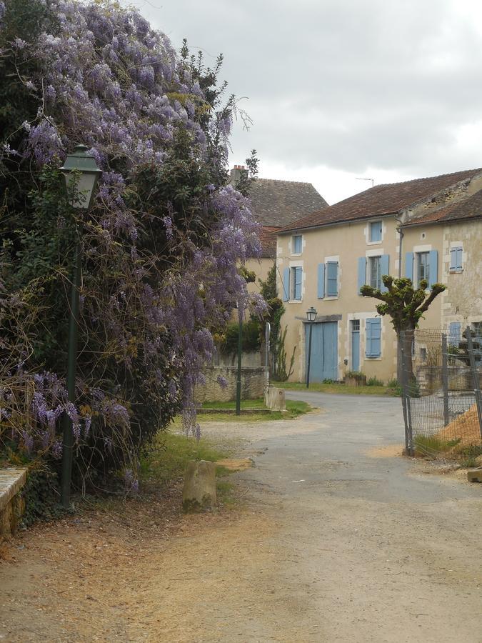 Hotel De L'Abbaye Saint-Savin  Exterior foto